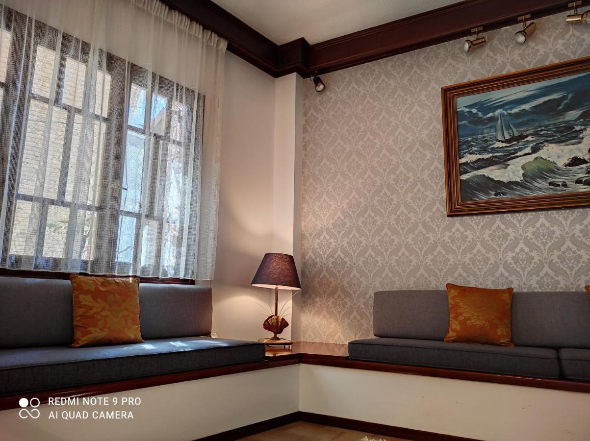 Johnny'S Loft Apartment Agrinio Ngoại thất bức ảnh