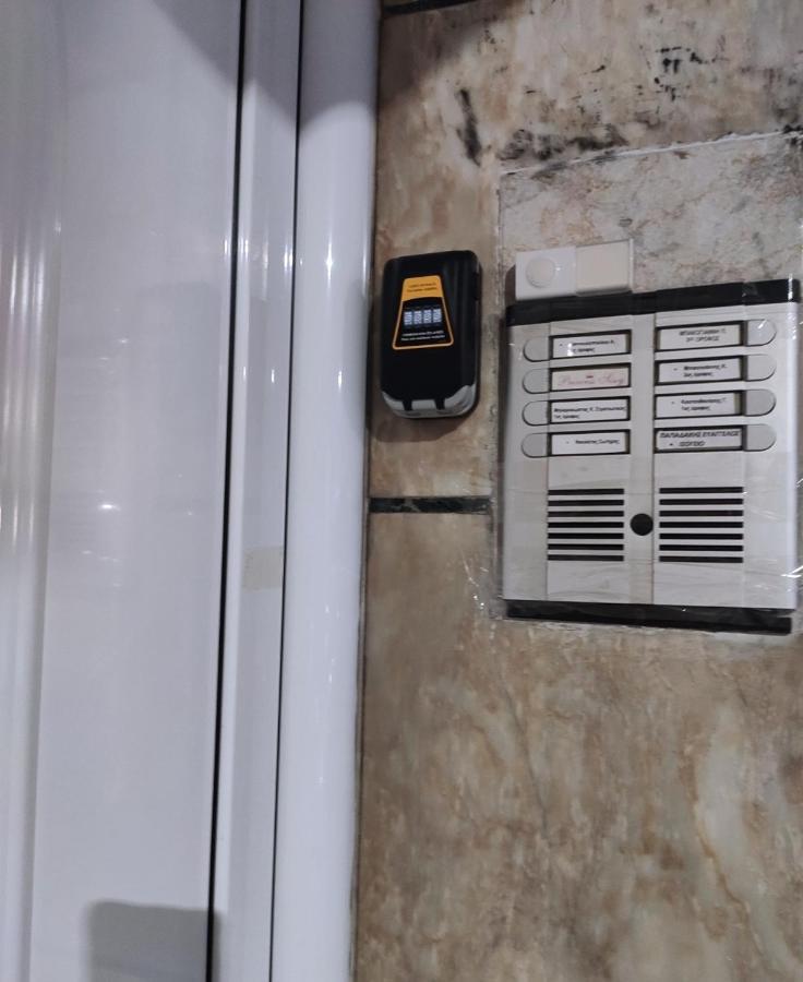 Johnny'S Loft Apartment Agrinio Ngoại thất bức ảnh