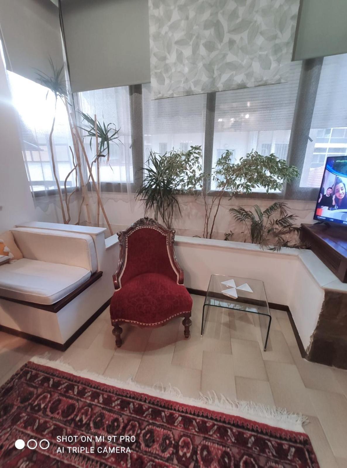 Johnny'S Loft Apartment Agrinio Ngoại thất bức ảnh