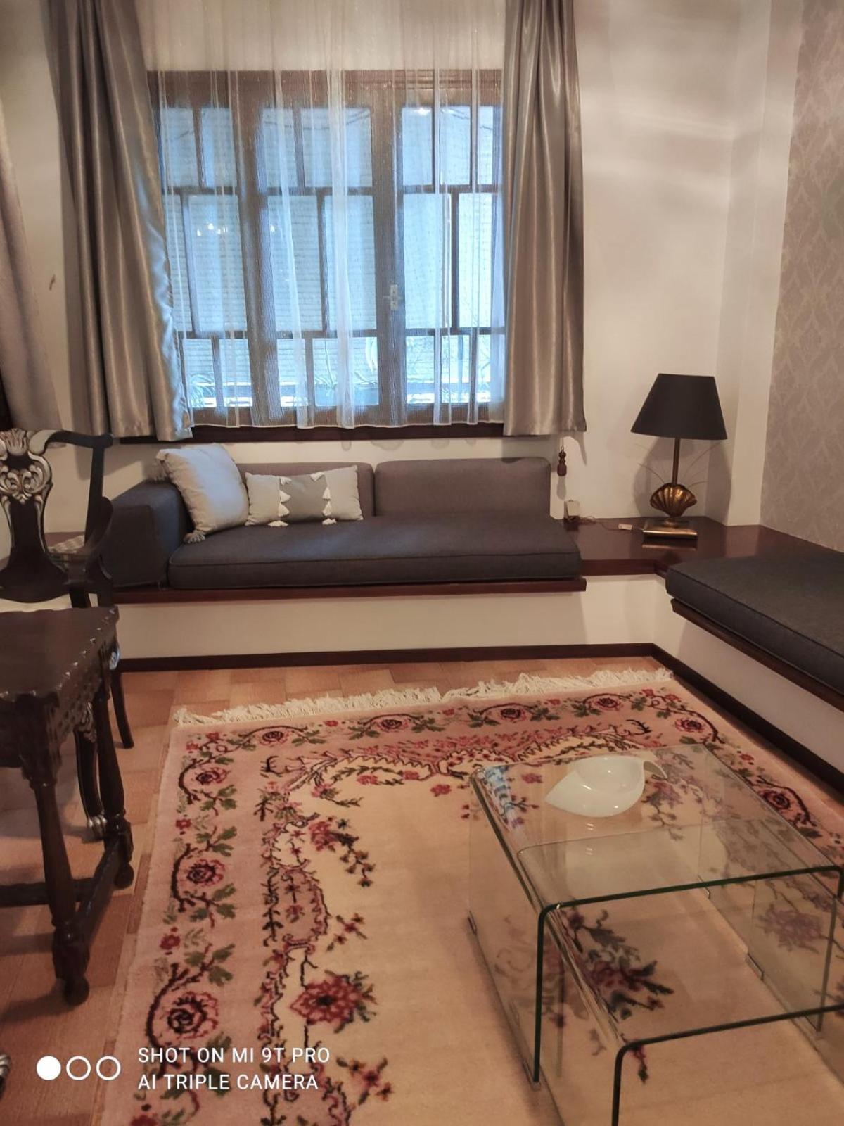 Johnny'S Loft Apartment Agrinio Ngoại thất bức ảnh